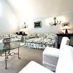 Casa Monetti By Caprirooms شقة كابري